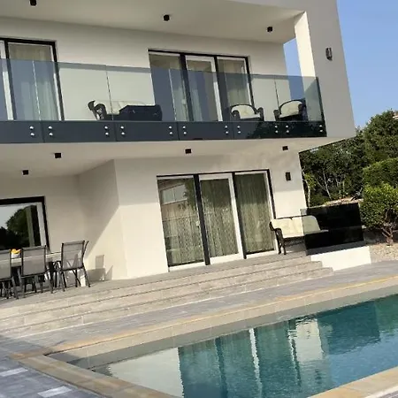 Palma Villa *
