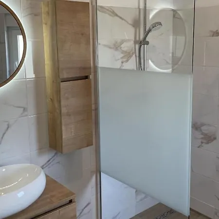 Vila Palma Pinezići