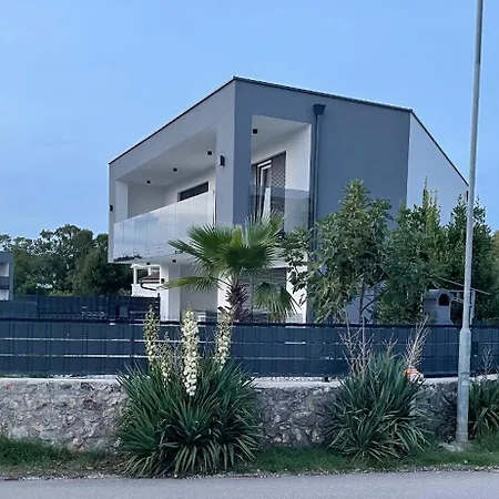 Palma Villa *